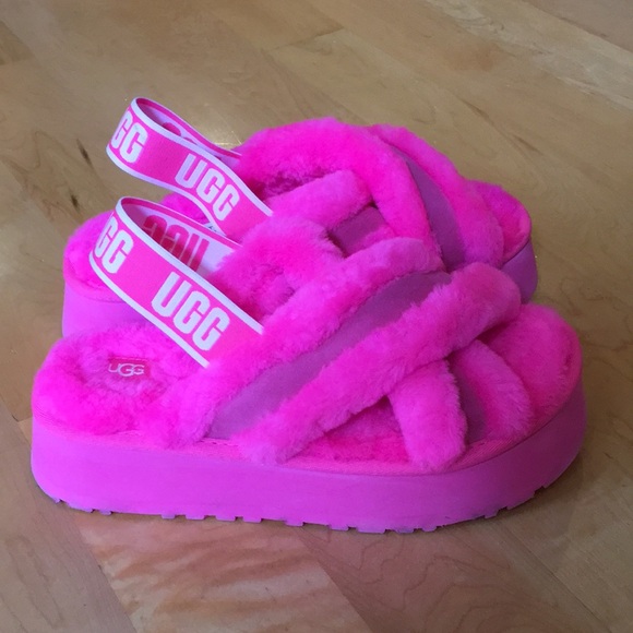 UGG | Disco Open-Toe Slip-On Platform Cross Slide - Picture 7 of 14